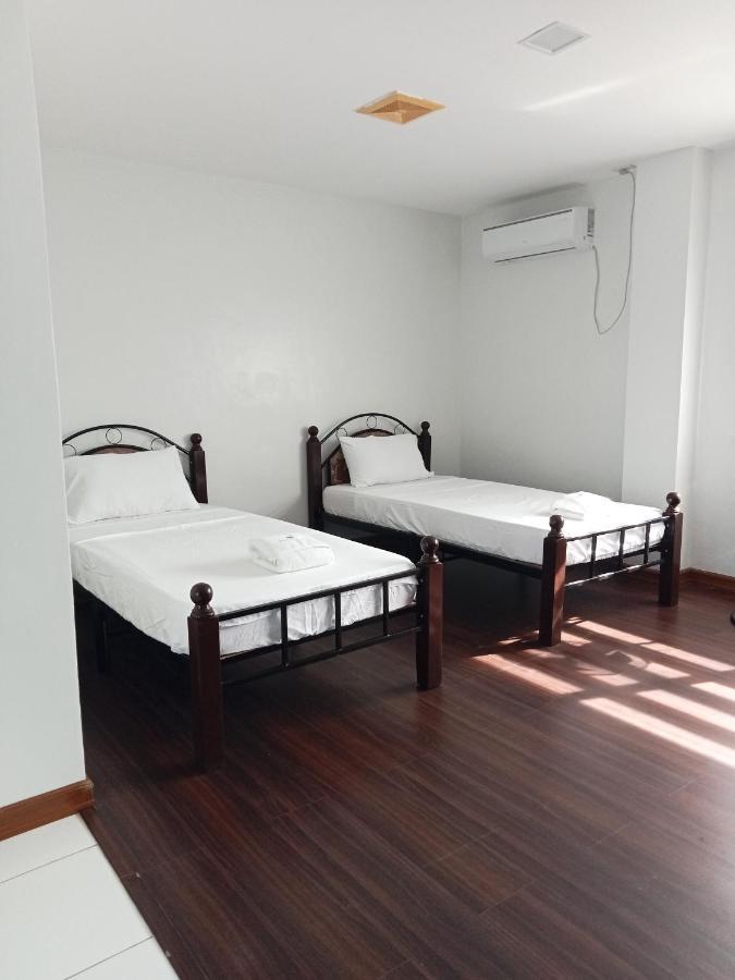 Playa Alba Beach Front And Resort San Antonio  Εξωτερικό φωτογραφία
