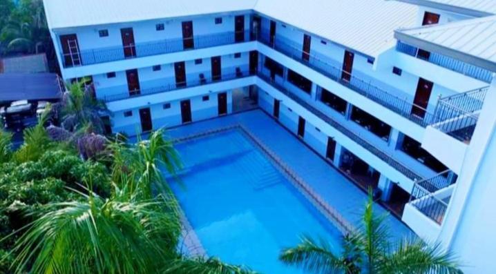 Playa Alba Beach Front And Resort San Antonio  Εξωτερικό φωτογραφία